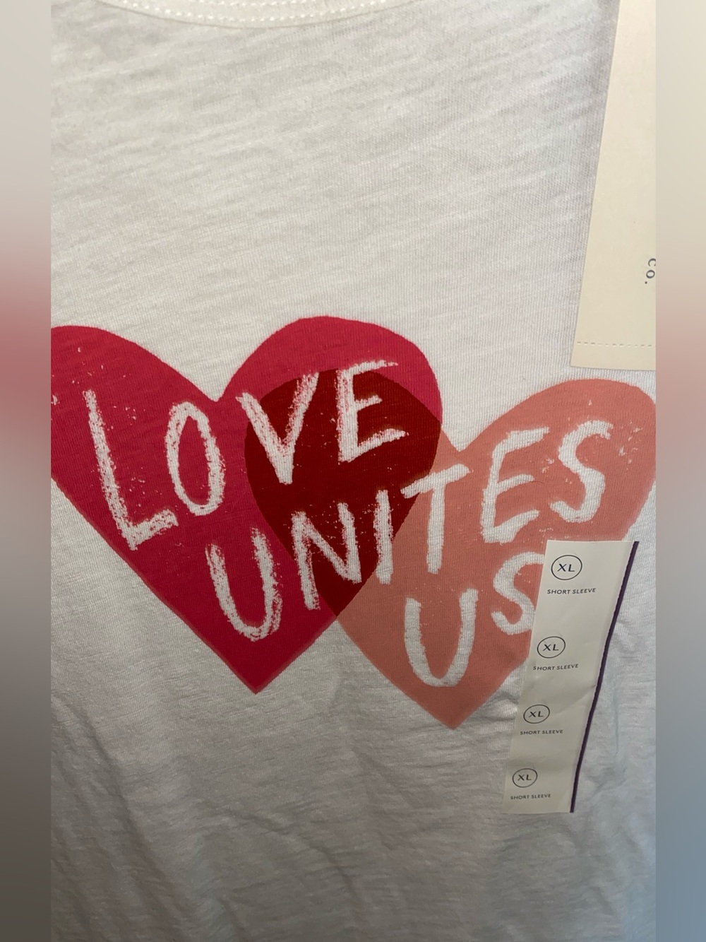 Universal Thread "Love Unites Us" graphic tee. NWT SZ XL - Picture 3 of 6